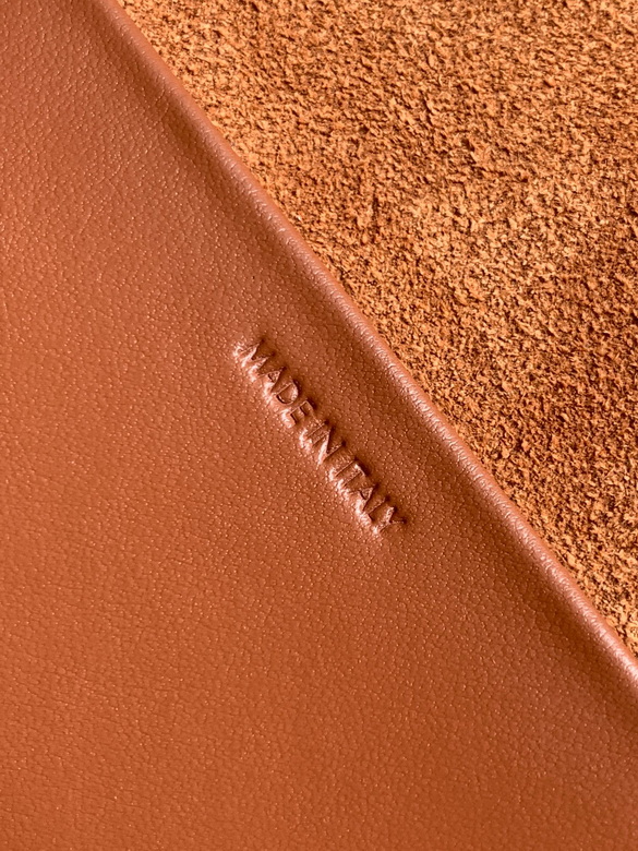 111233 23X13.5X6cm SL